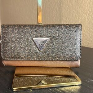 Guess  Monogram Logo Wallet